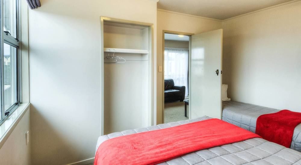 Absolute Lake View Motel 타우포 호 외부 사진